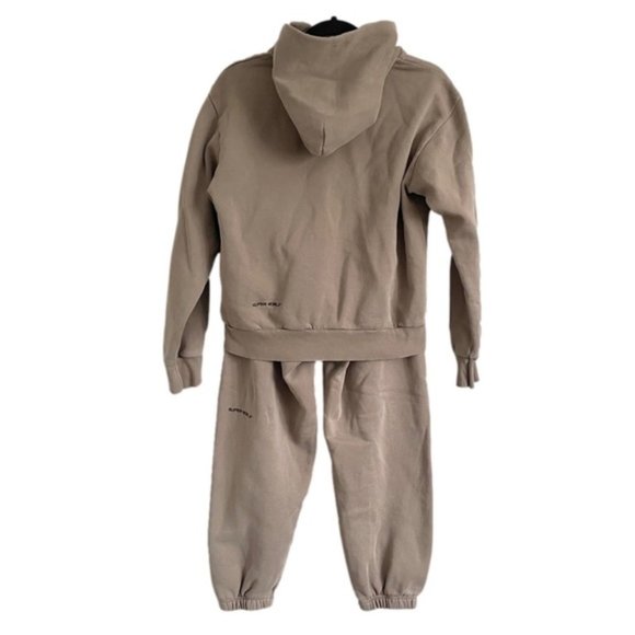 Aritzia Pants - Aritzia Gd Modern Taupe Super World™ The Super™ Fleece Sweatsuit Set - S